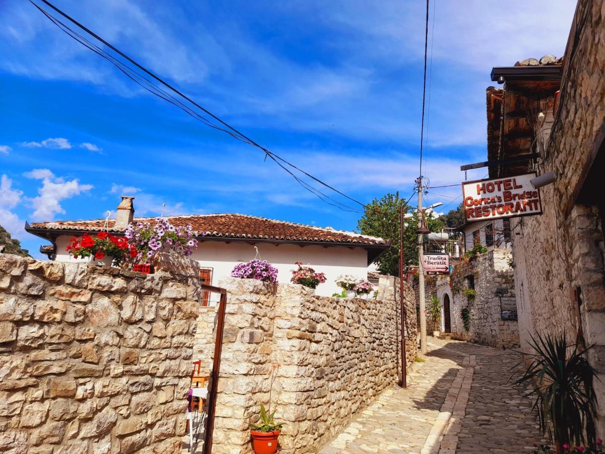 Gorica'S Bridge Hotel Berat Exterior photo